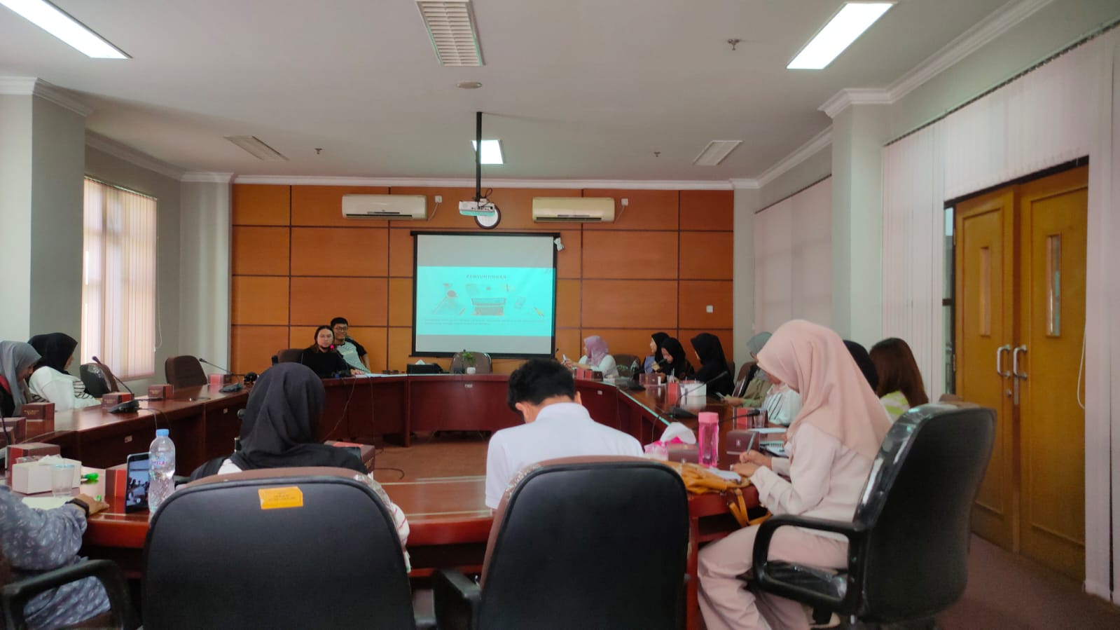 Humas UPI Adakan Workshop Jurnalistik dan Penyiaran bagi Kontributor
