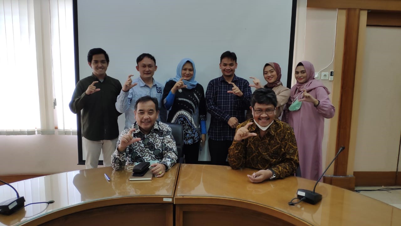 Audiensi dengan Rektor untuk Pelaksanaan Bimtek Tata Kelola Layanan Informasi Publik UPI