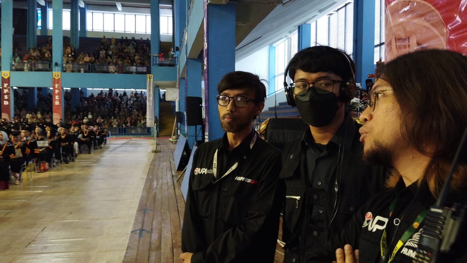 Humas UPI Sukses Laksanakan Tugas pada Kegiatan Wisuda Gelombang I Tahun 2024