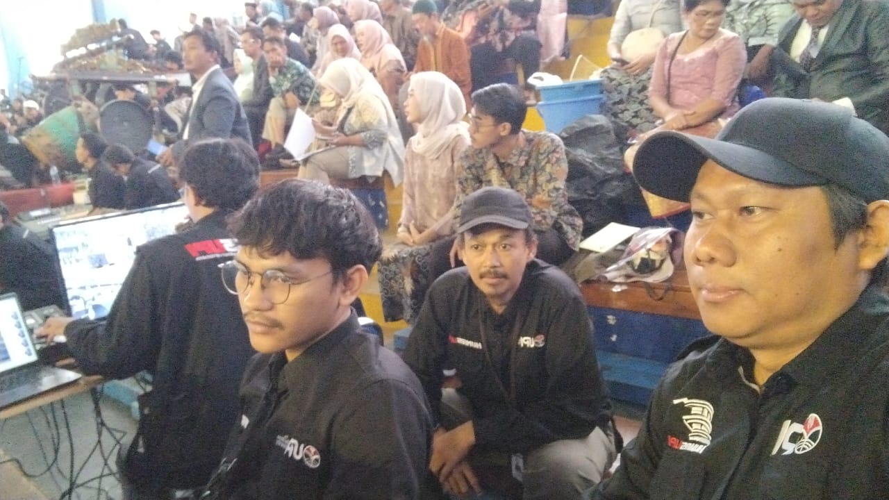 Humas UPI Ambil Peran dalam Mensukseskan Pelaksanaan Wisuda Gelombang II UPI Tahun 2024